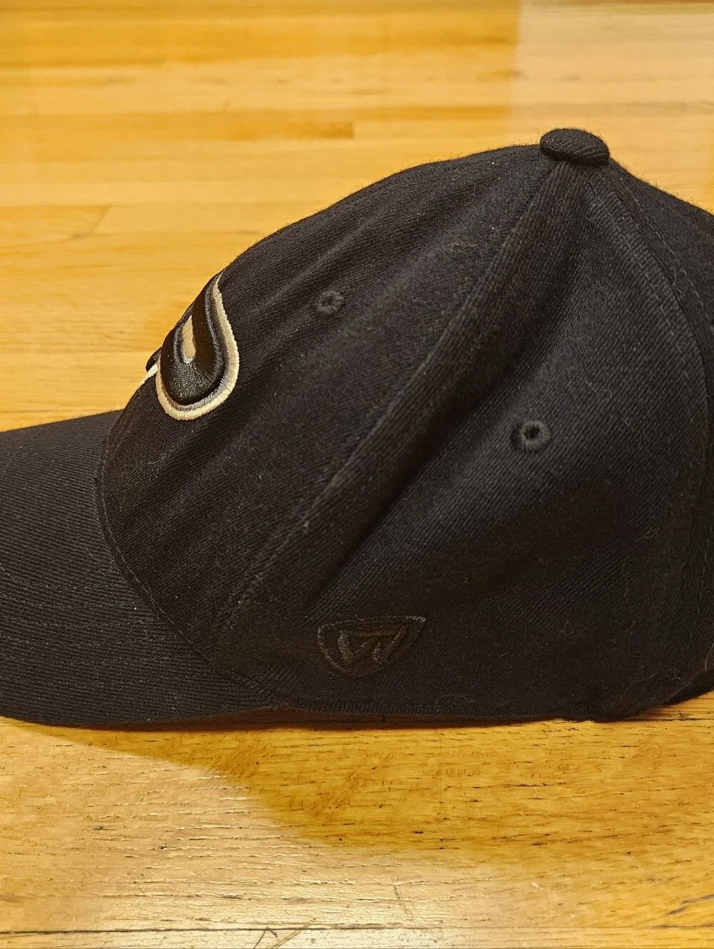 Purdue Top Of The World Black Baseball Hat Size L/XL